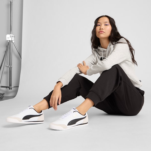 Sneakers Turino II OG Femme, PUMA White-PUMA Black-Vapor Gray-PUMA Gold, extralarge